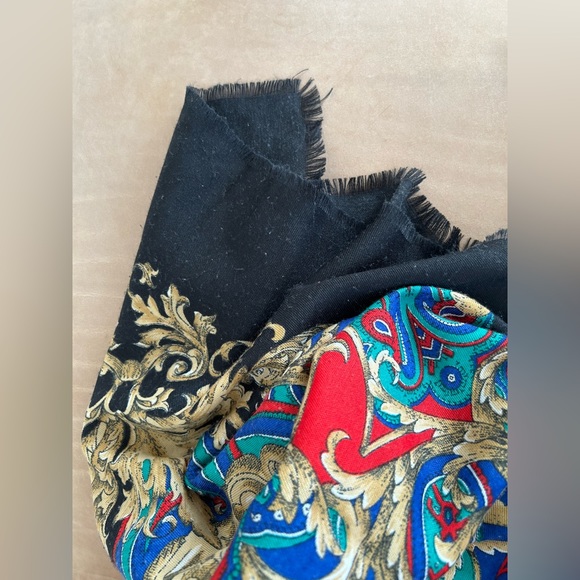 Large Scarf with Ornate Red Blue Black Gold Multicolored Baroque Design 46”x45” - Picture 5 of 9